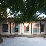 Side Hanok Residence