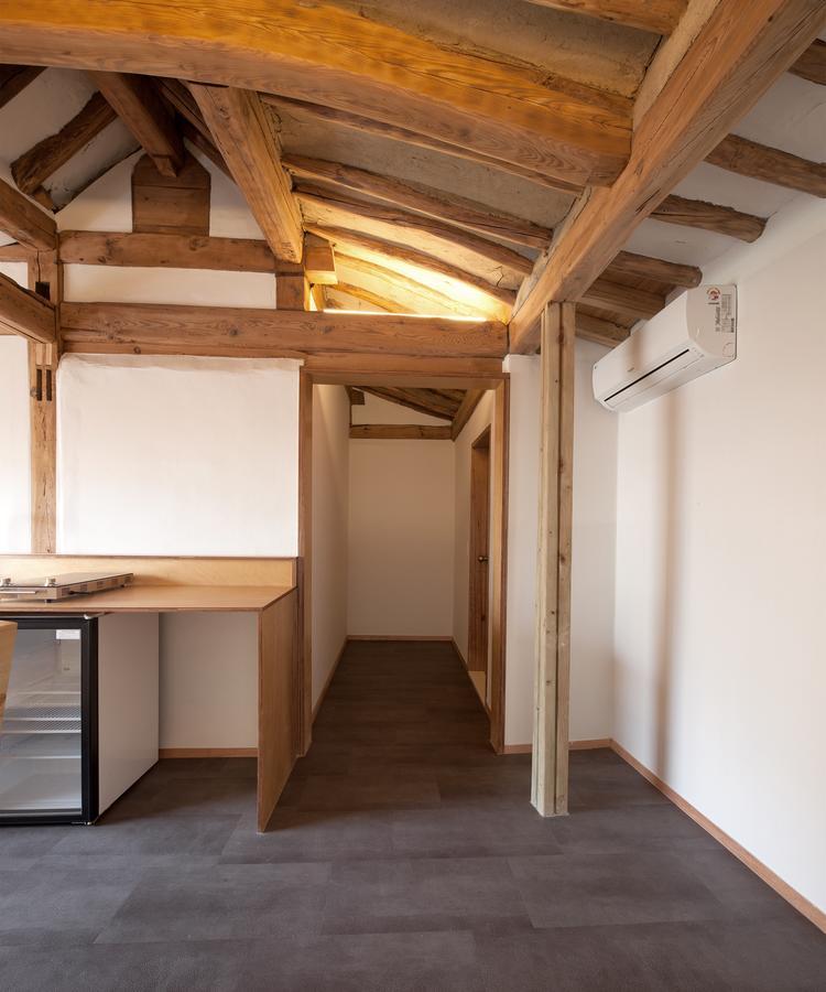 Hotel Side Hanok