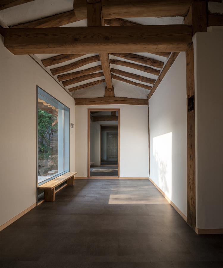 Side Hanok Seoul