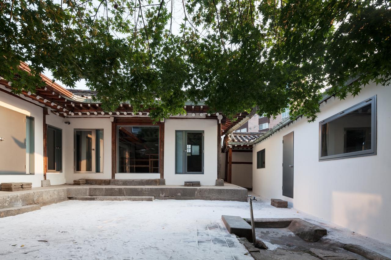 Side Hanok 2*