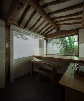 Side Hanok 2*